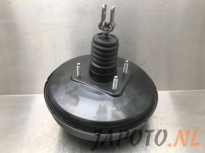 Usagé Servo frein Subaru Trezia 1.33 16V Dual VVT-I Prix € 52,50 Règlement à la marge proposé par Japoto Parts B.V.