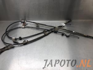 Used Gearbox shift cable Toyota Auris (E18) 1.8 16V Hybrid Price € 49,95 Margin scheme offered by Japoto Parts B.V.