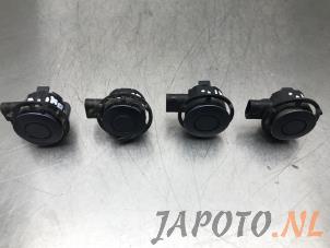 Gebrauchte PDC Sensor Set Toyota Auris (E18) 1.8 16V Hybrid Preis € 74,95 Margenregelung angeboten von Japoto Parts B.V.