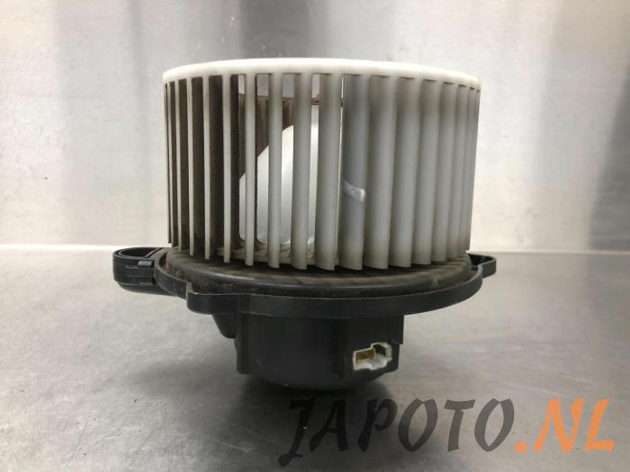 Heating and ventilation fan motor from a Hyundai Getz 1.1i 12V 2007