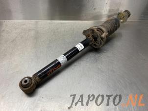 Used Rear shock absorber, left Mazda Demio (DW) 1.5 16V Price € 29,95 Margin scheme offered by Japoto Parts B.V.