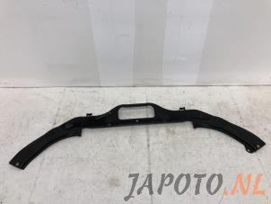 Używane Plyta zamka przedniego Mazda CX-5 (KE,GH) 2.5 SkyActiv-G 192 16V 4WD Cena € 59,95 Procedura marży oferowane przez Japoto Parts B.V.