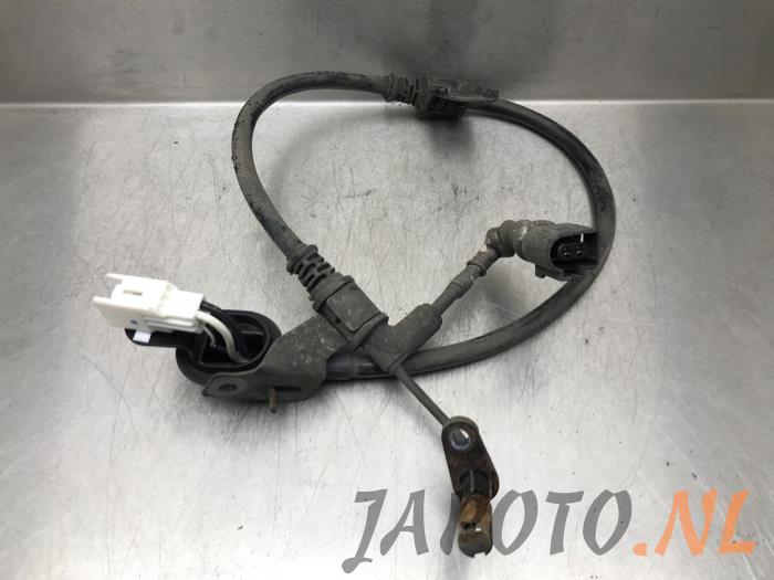 Begagnade ABS-sensor Mazda CX-5 I (KE,GH) 2.5 SkyActiv-G 192 16V 4WD Pris € 20,95 Marginaltabell erbjuds av Japoto Parts B.V.