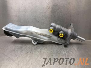 Używane Glówny cylinder hamulcowy Mazda CX-5 (KE,GH) 2.5 SkyActiv-G 192 16V 4WD Cena € 49,95 Procedura marży oferowane przez Japoto Parts B.V.