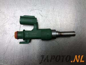 Used Injector (petrol injection) Toyota Yaris IV (P21/PA1/PH1) 1.5 12V Hybrid Price € 34,95 Margin scheme offered by Japoto Parts B.V.