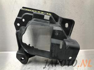 Używane Pokrywa swiatla przeciwmgielnego lewa Mazda CX-5 (KE,GH) 2.2 SkyActiv-D 150 16V 2WD Cena € 19,95 Procedura marży oferowane przez Japoto Parts B.V.