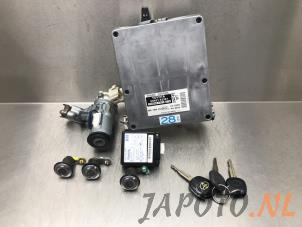 Used Ignition lock + computer Toyota Yaris Verso (P2) 1.3 16V Price € 150,00 Margin scheme offered by Japoto Parts B.V.