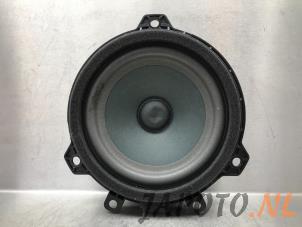 Used Speaker Kia Stonic (YB) 1.2 MPI 16V Price € 19,99 Margin scheme offered by Japoto Parts B.V.