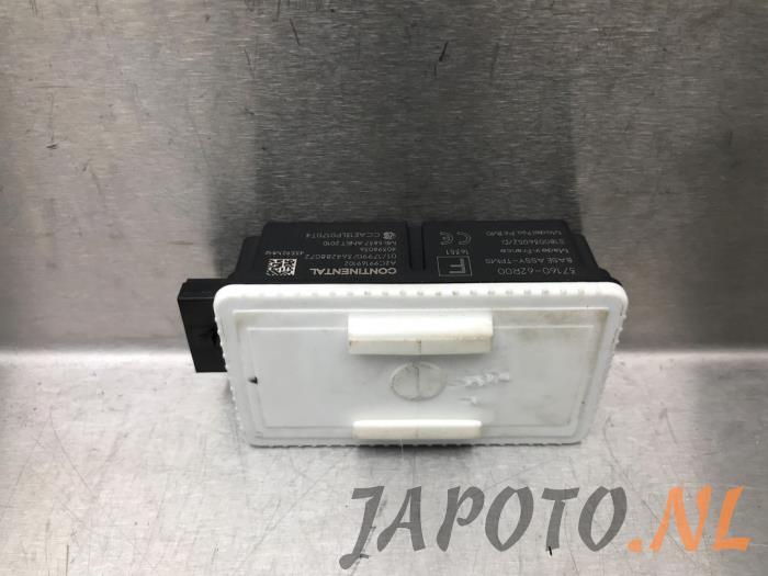 Begagnade Däcktrycksmodul Suzuki Ignis (MF) 1.2 Dual Jet 16V Pris € 36,70 Marginaltabell erbjuds av Japoto Parts B.V.