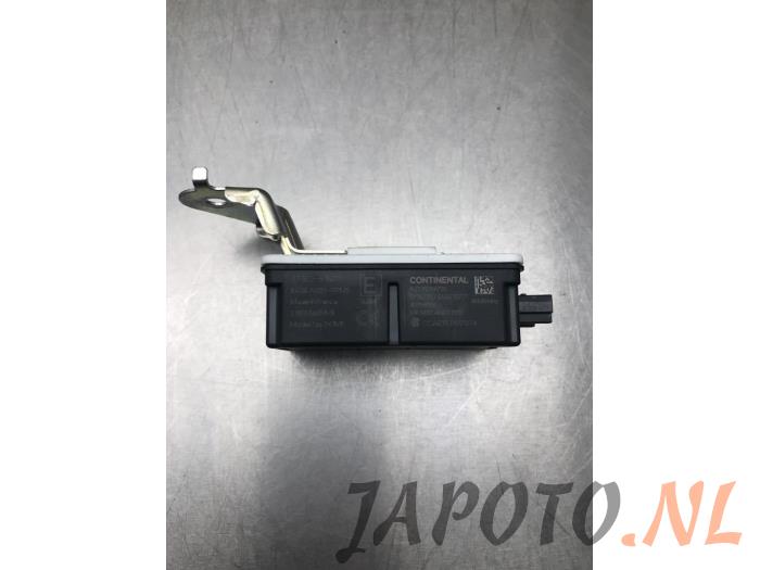 Begagnade Däcktrycksmodul Suzuki Vitara (LY/MY) 1.6 16V DDiS Pris € 26,20 Marginaltabell erbjuds av Japoto Parts B.V.