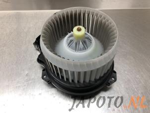 Usagé Moteur de ventilation chauffage Suzuki Vitara (LY/MY) 1.6 16V DDiS Prix € 59,95 Règlement à la marge proposé par Japoto Parts B.V.
