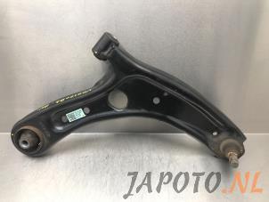 Used Front lower wishbone, right Kia Stonic (YB) 1.2 MPI 16V Price € 75,00 Margin scheme offered by Japoto Parts B.V.