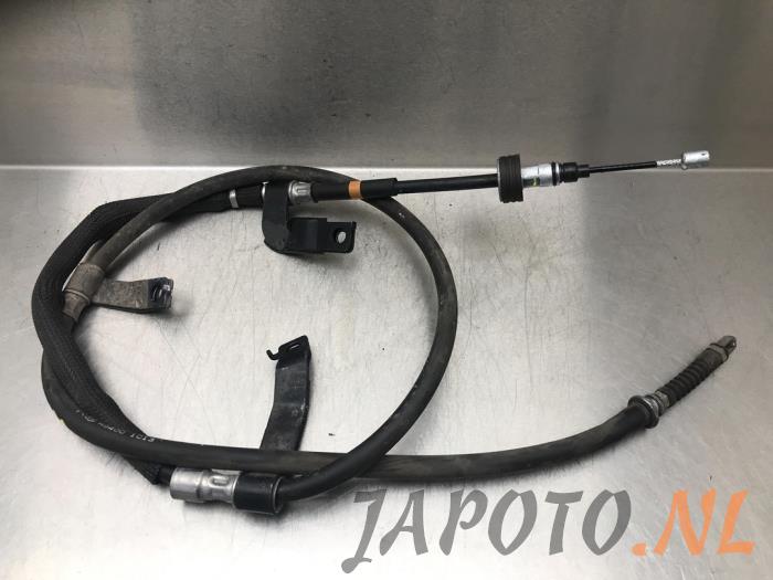 Usagé Câble frein à main Kia Stonic (YB) 1.2 MPI 16V Prix € 26,20 Règlement à la marge proposé par Japoto Parts B.V.