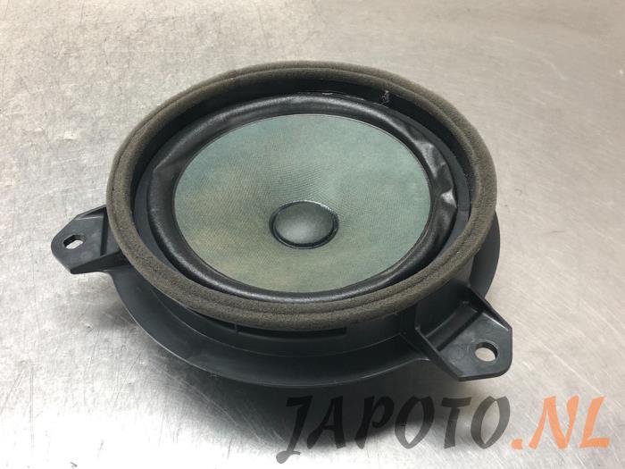 Używane Glosnik Toyota GT 86 (ZN) 2.0 16V Cena € 26,24 Procedura marży oferowane przez Japoto Parts B.V.