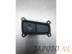 Used Switch (miscellaneous) Hyundai i20 (GBB) 1.2i 16V Price € 29,95 Margin scheme offered by Japoto Parts B.V.