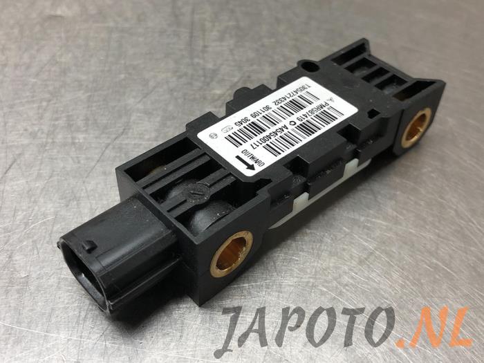 Gebrauchte Airbag Sensor Mitsubishi Colt (Z2/Z3) 1.5 16V CZT Turbo Preis € 26,24 Margenregelung angeboten von Japoto Parts B.V.