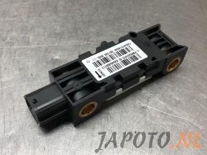 Used Airbag sensor Mitsubishi Colt (Z2/Z3) 1.5 16V CZT Turbo Price € 24,99 Margin scheme offered by Japoto Parts B.V.