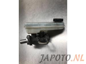 Używane Glówny cylinder hamulcowy Mitsubishi Colt (Z2/Z3) 1.5 16V CZT Turbo Cena € 34,95 Procedura marży oferowane przez Japoto Parts B.V.