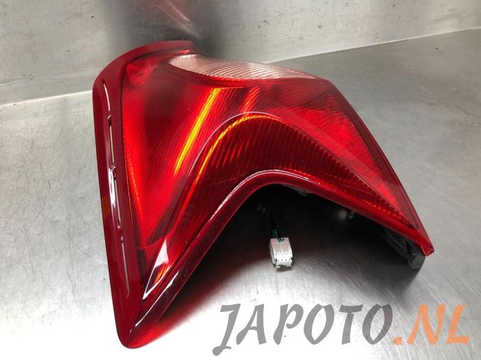 Taillight, right from a Nissan Note (E12) 1.2 68 2015