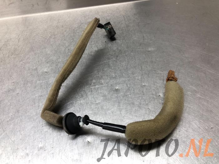 Tailgate switch from a Nissan Note (E12) 1.2 68 2015