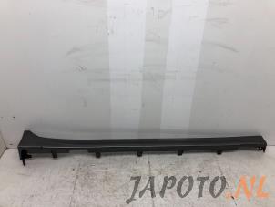 Used Side skirt, right Nissan Note (E12) 1.2 68 Price € 99,95 Margin scheme offered by Japoto Parts B.V.