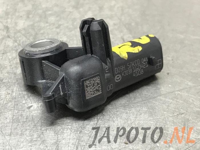 Begagnade Airbagsensor Mazda MX-5 (ND) 1.5 Skyactiv G-131 16V Pris € 36,70 Marginaltabell erbjuds av Japoto Parts B.V.