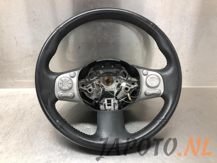 Steering wheel airbag - Nissan Micra -2004