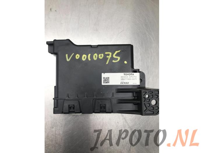 Ordenador calefacción de un Toyota Verso 1.6 D-4D 16V 2015