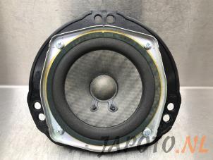 Used Speaker Subaru Impreza II Plus (GG) 1.5 R 16V Price € 19,99 Margin scheme offered by Japoto Parts B.V.