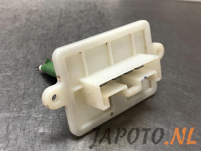 Heater resistor from a Nissan Micra (K14) 0.9 IG-T 12V 2017