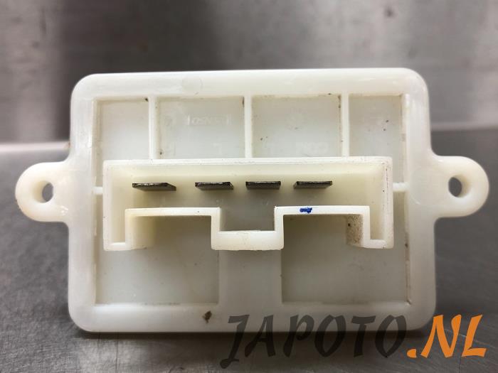 Heater resistor from a Nissan Micra (K14) 0.9 IG-T 12V 2017