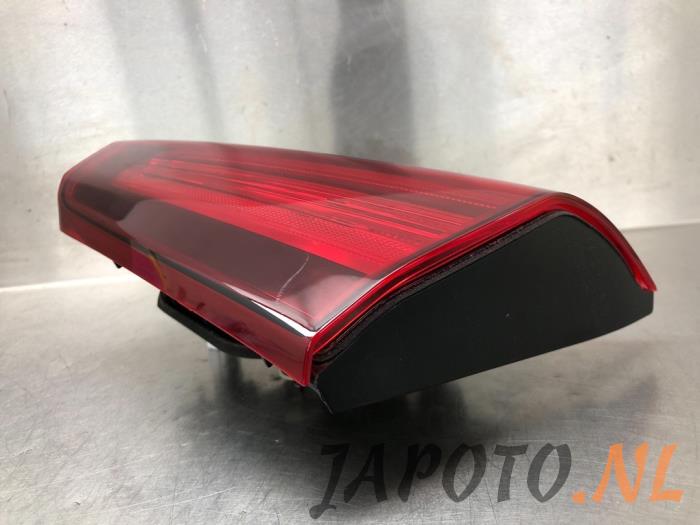 Taillight, right from a Hyundai i20 (GBB) 1.2i 16V 2019