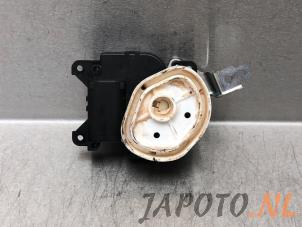 Usagé Clapet chauffage moteur Suzuki Swift (ZA/ZC/ZD1/2/3/9) 1.3 VVT 16V Prix € 24,95 Règlement à la marge proposé par Japoto Parts B.V.