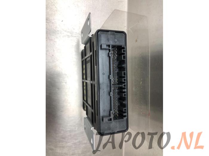 Sterownik akumulatora hybrydowego z Mitsubishi Outlander (GF/GG) 2.0 16V PHEV 4x4 2014