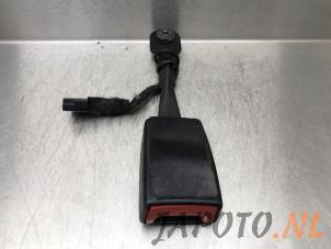 Used Front seatbelt buckle, right Chevrolet Aveo (300) 1.3 D 16V Price € 14,95 Margin scheme offered by Japoto Parts B.V.