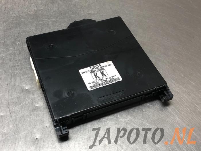 Used Body control computer Toyota Auris Touring Sports (E18) 1.2 T 16V Price € 104,95 Margin scheme offered by Japoto Parts B.V.