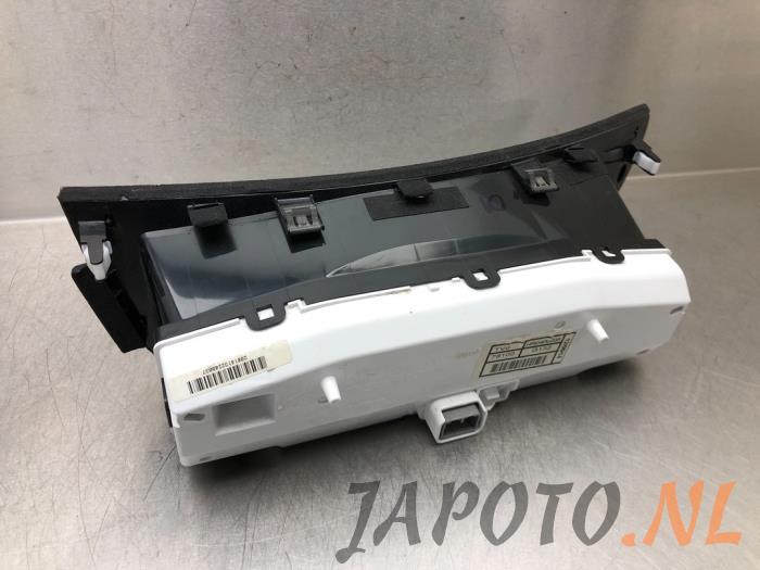Begagnade Innerdisplay Honda Civic (FK1/2/3) 1.4i VTEC 16V Pris € 78,70 Marginaltabell erbjuds av Japoto Parts B.V.