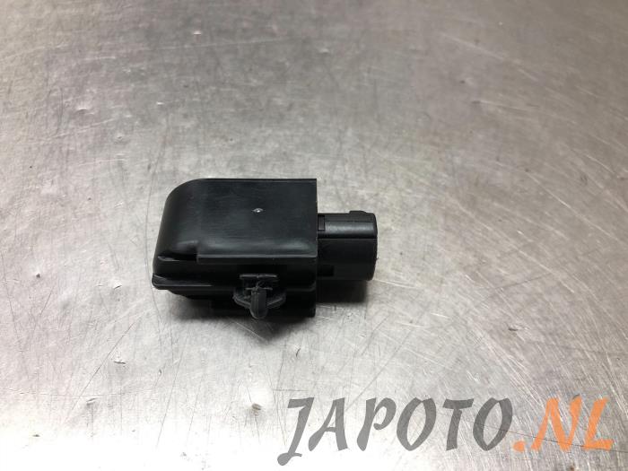 Begagnade Sensor (övriga) Lexus RX (U3) 400h V6 24V VVT-i 4x4 Pris € 20,95 Marginaltabell erbjuds av Japoto Parts B.V.