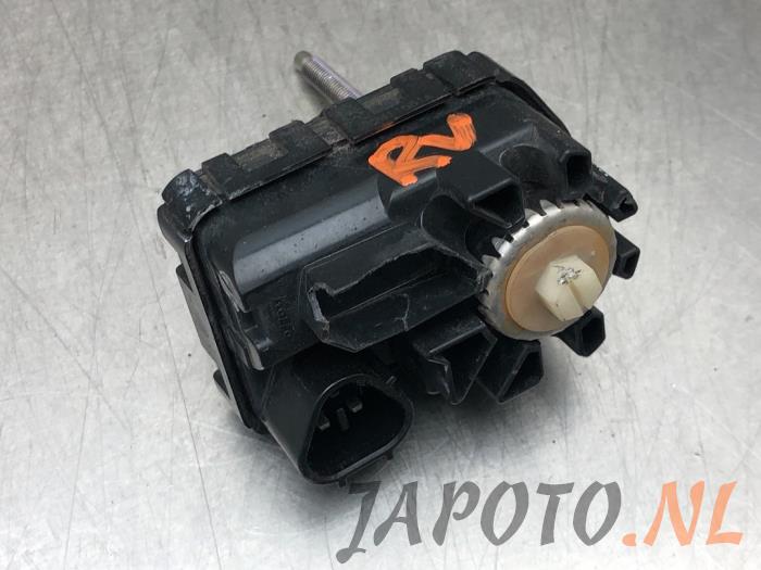 Używane Silnik reflektora Suzuki Vitara (LY/MY) 1.6 16V VVT Cena € 52,45 Procedura marży oferowane przez Japoto Parts B.V.
