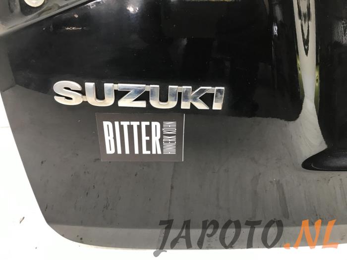 Tailgate from a Suzuki Vitara (LY/MY) 1.6 16V VVT 2015