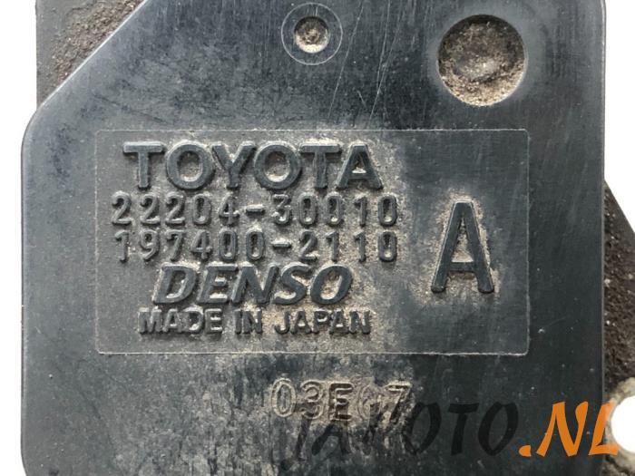 Luftmengenmesser van een Toyota Land Cruiser (J12) 3.0 D-4D 16V 2003
