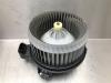 Toyota Avensis Wagon (T27) 2.0 16V D-4D-F Heating and ventilation fan motor