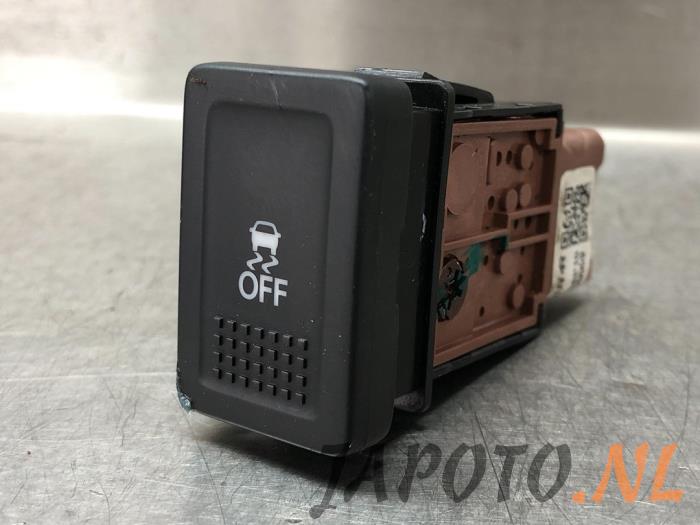 Gebrauchte ESP Schalter Suzuki Baleno (EW/FW) 1.2 Dual Jet 16V Preis € 10,45 Margenregelung angeboten von Japoto Parts B.V.