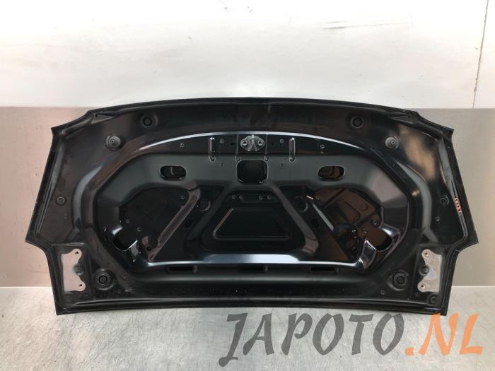 Boot lid from a Mazda MX-5 RF (ND) 2.0 SkyActiv G-160 16V 2018