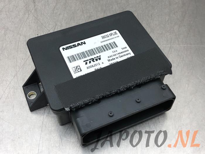 Parking brake module Nissan Qashqai 1.3 DIGT 160 16V 360326FL0E NISSAN