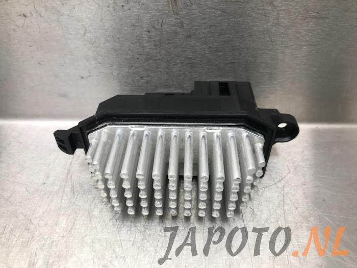 Heater resistor Nissan Qashqai 1.3 DIGT 160 16V 2776100A26