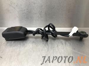 Usagé Insertion ceinture de sécurité avant droite Nissan Qashqai (J11) 1.3 DIG-T 160 16V Prix € 19,95 Règlement à la marge proposé par Japoto Parts B.V.