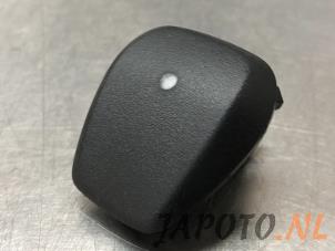Used Light sensor Hyundai i30 Fastback (PDEBA/PEDBC) 2.0 N Turbo 16V Price € 19,95 Margin scheme offered by Japoto Parts B.V.