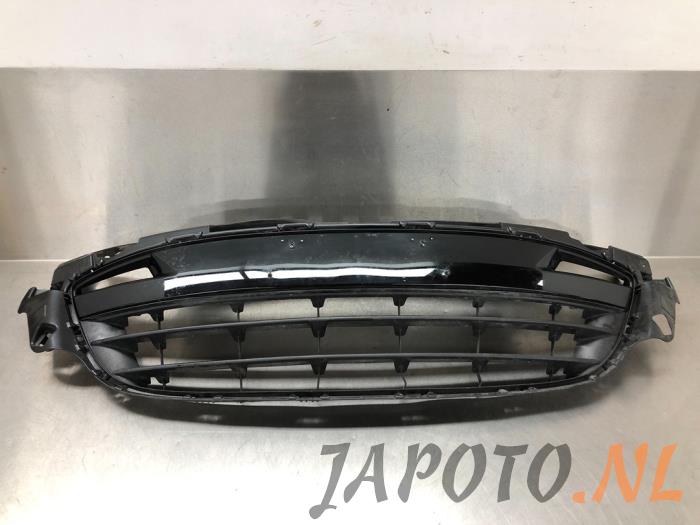 Gebrauchte Grill Mazda MX-5 RF (ND) 2.0 SkyActiv G-160 16V Preis € 157,50 Margenregelung angeboten von Japoto Parts B.V.