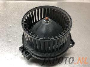 Usados Motor de ventilador de calefactor Mazda MX-5 RF (ND) 2.0 SkyActiv G-160 16V Precio € 124,95 Norma de margen ofrecido por Japoto Parts B.V.